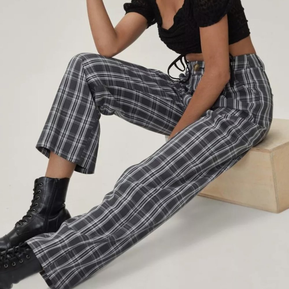 Check Tailored High Waisted Pants